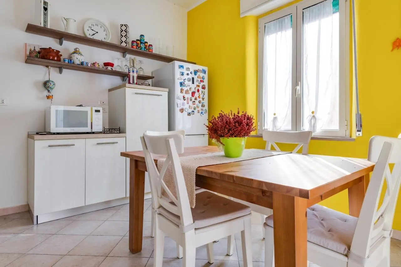 Dimora Desiderio Apartment Naples