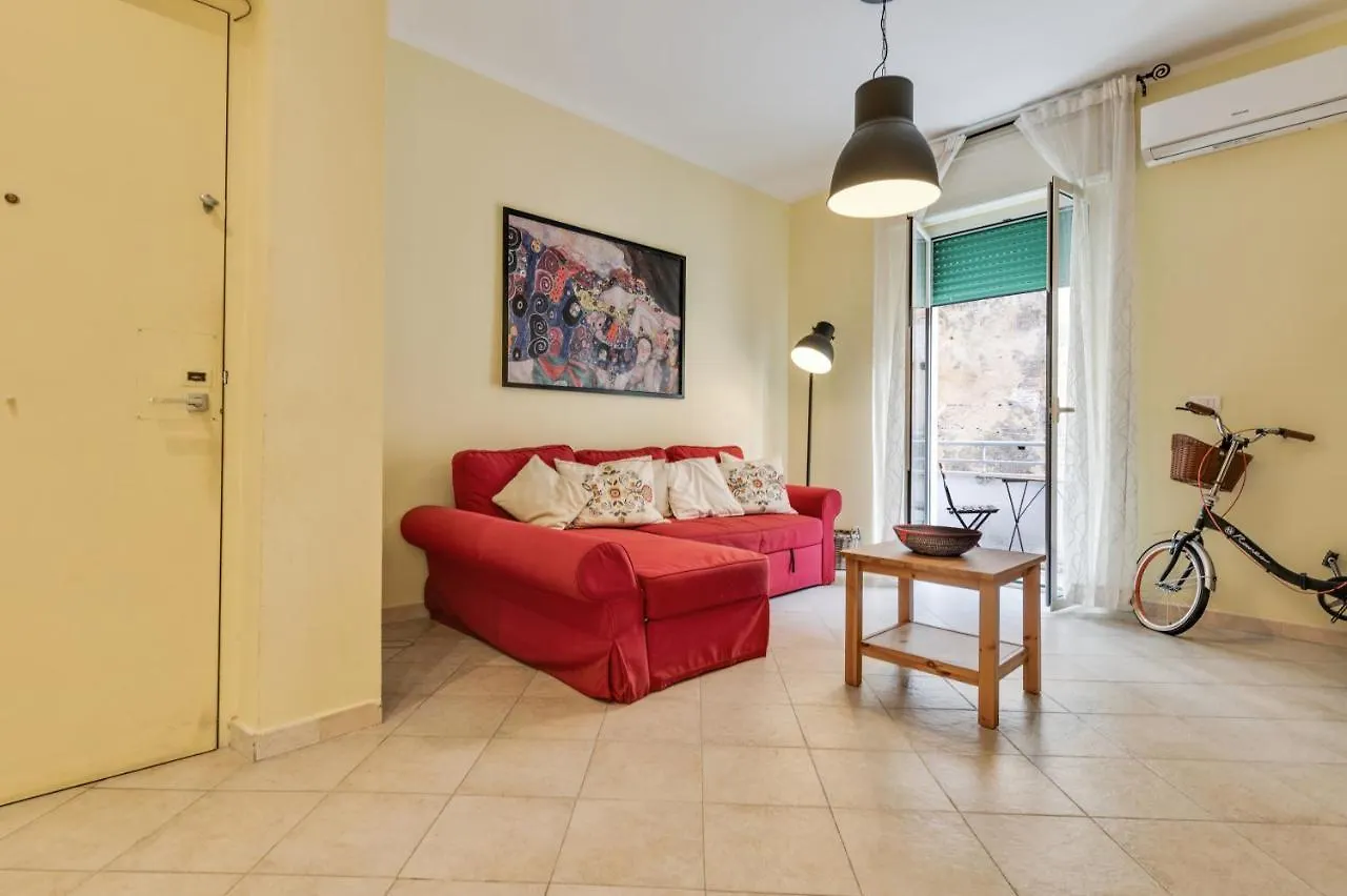 Dimora Desiderio Apartment Naples Italy